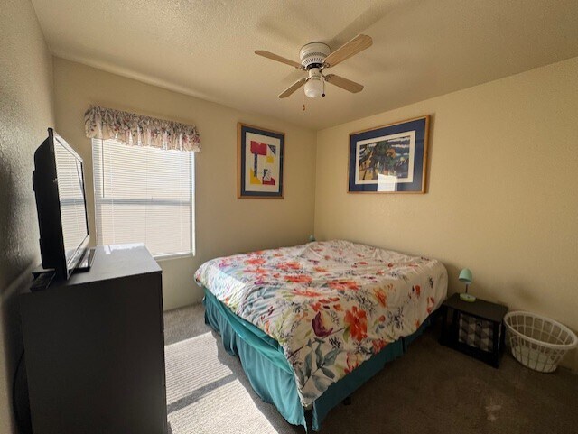 Building Photo - 454 Riverfront Dr