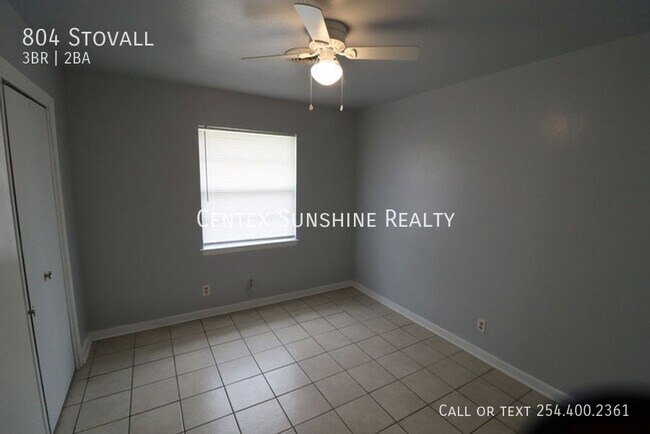Building Photo - 804 Stovall-