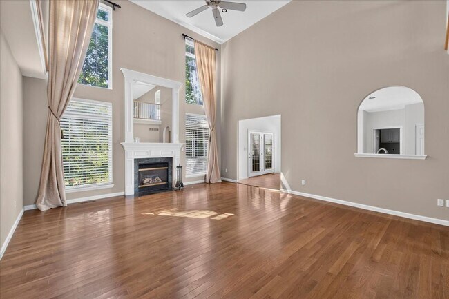 Building Photo - 1519 Prospector Trail