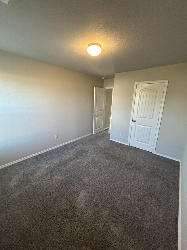 Building Photo - "Charming 3-Bed, 2-Bath Brookland Home wit...
