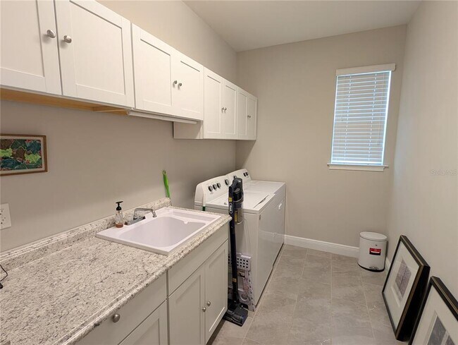 Building Photo - 11580 Tapestry Ln