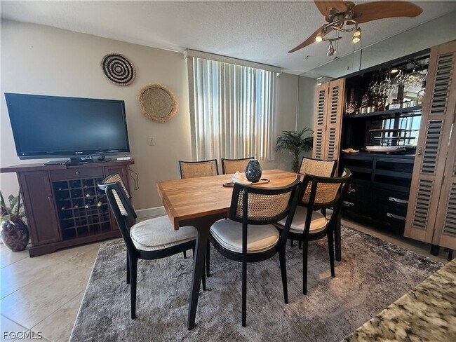 Building Photo - 3490 N Key Dr