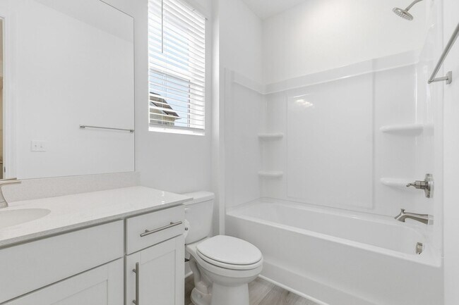 Building Photo - 320 Lynwood Station Blvd