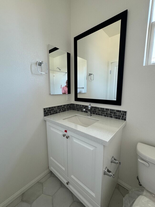 Building Photo - 51660 Whiptail Dr