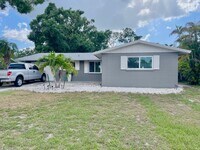 Building Photo - Newly Remodeled 3 Bedroom 2 Bathroom House...