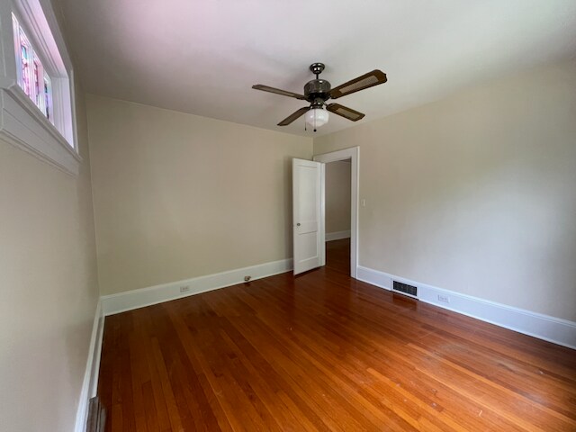 Building Photo - 255 S Sunset Dr