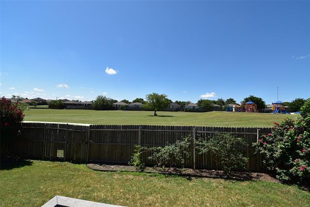 Building Photo - 9929 Blue Bell Dr