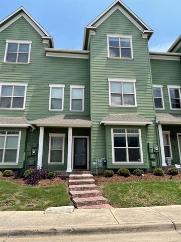 Building Photo - 1616 Carpenter Dr