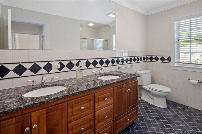 Building Photo - 34 Windy Knolls