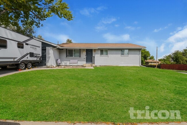 Building Photo - 1149 W 102nd Ave