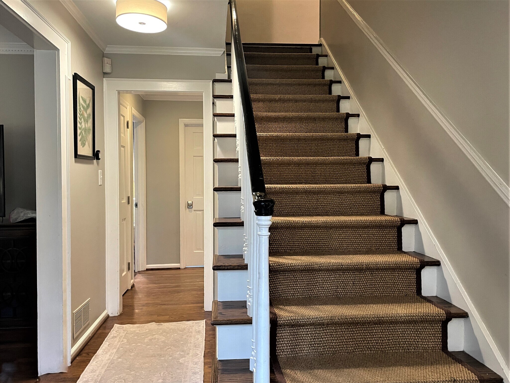 Building Photo - 4044 Emma Ln NE