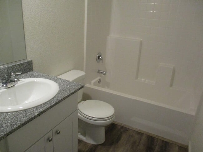 Building Photo - 2400 Granite Cir