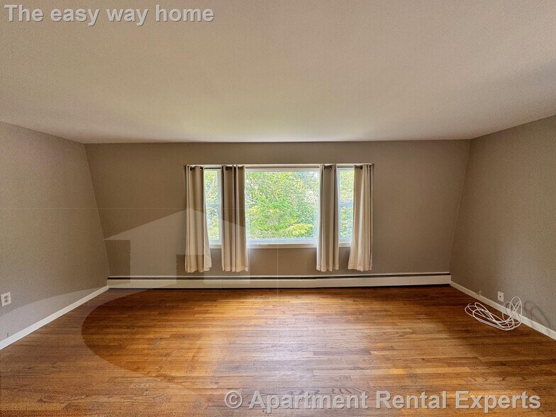 Building Photo - 99 Normandy Ave