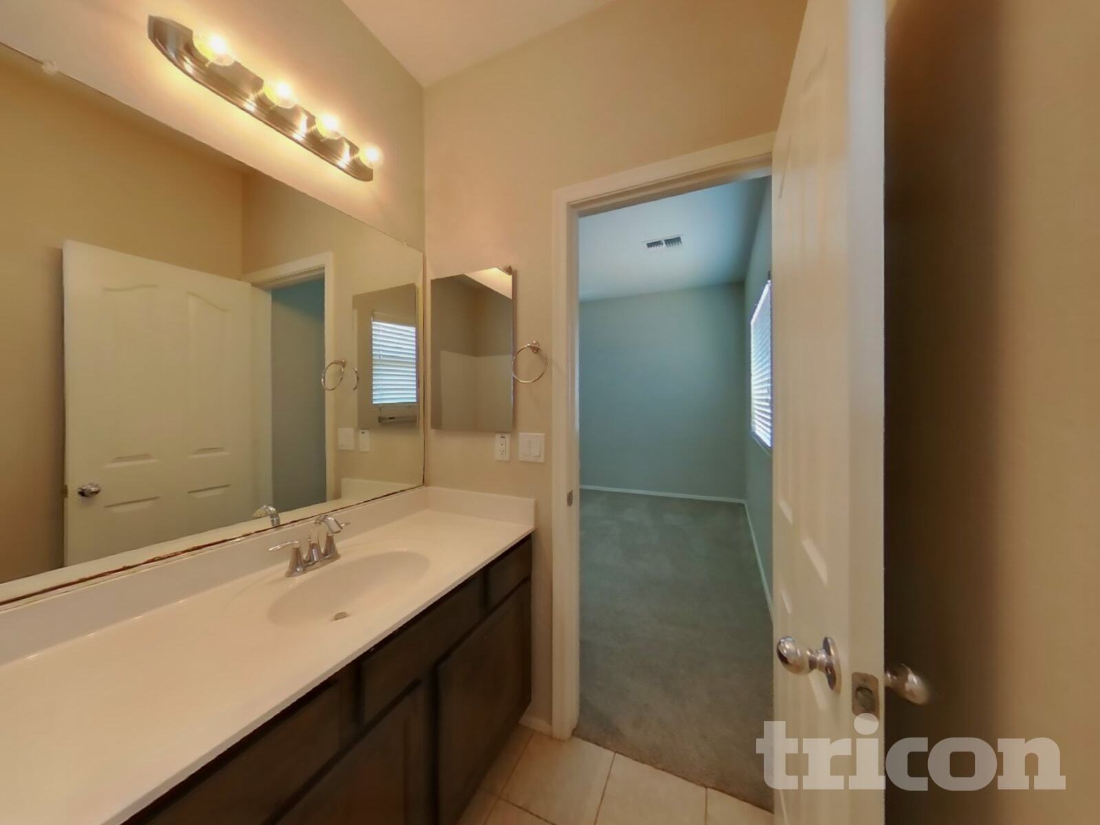 Building Photo - 1795 Matthews Dr