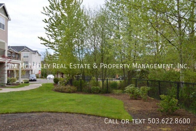 Building Photo - 9487 SW 92nd Ave