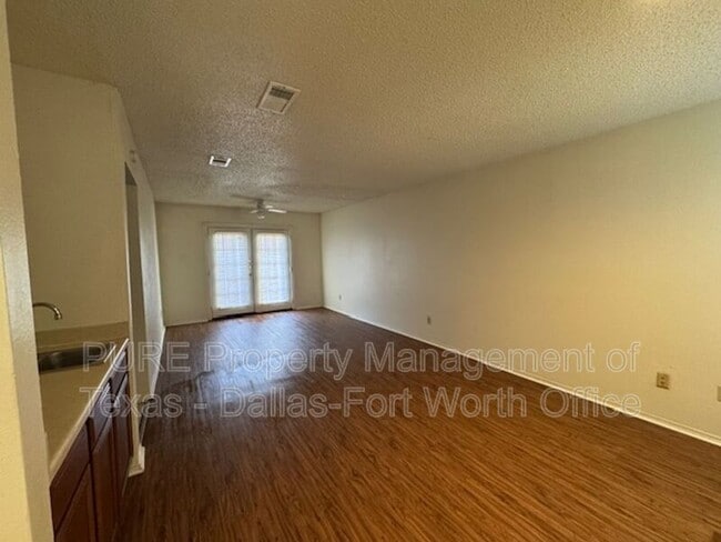 Building Photo - 741 Berkley Plaza