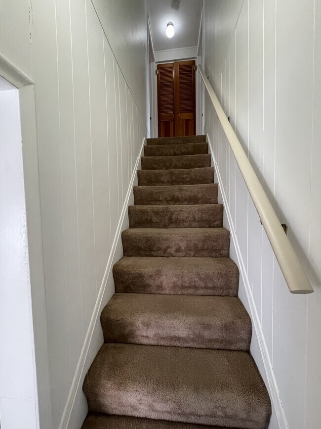 Building Photo - 2528 Forest Ave