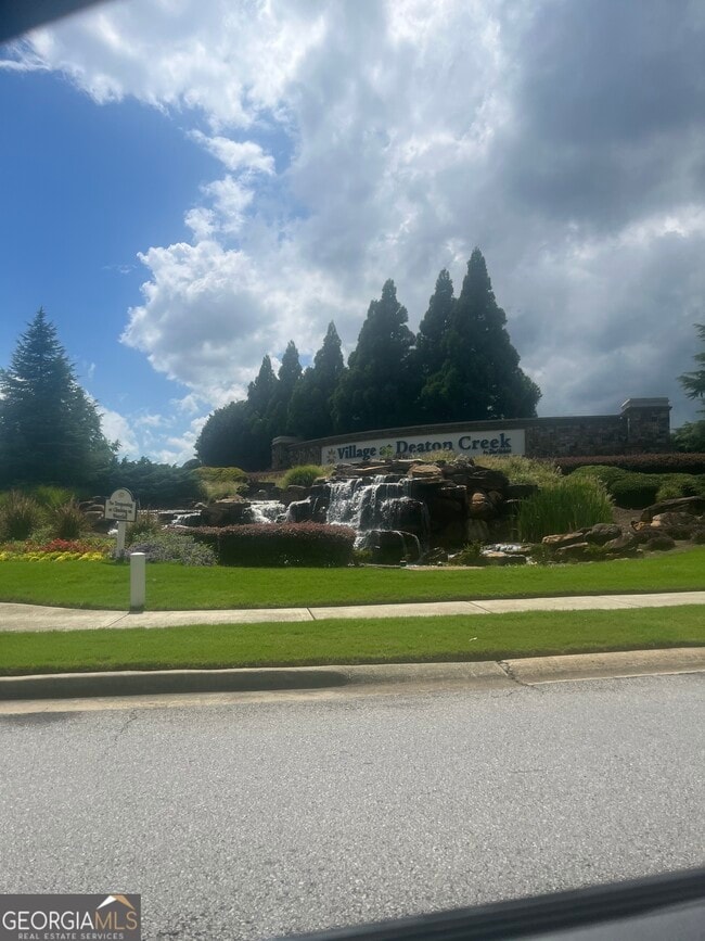 Building Photo - 6411 Hickory Springs Cir