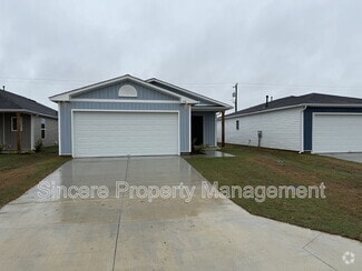 Building Photo - 316 Cattle Dr