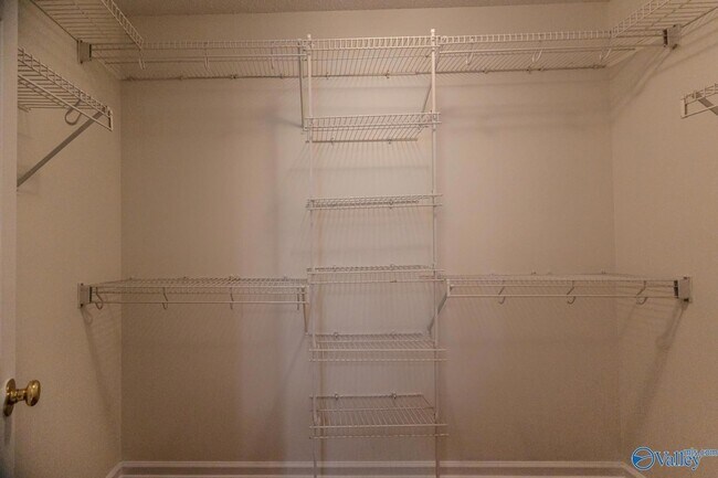 Building Photo - 111 Cepha Dr