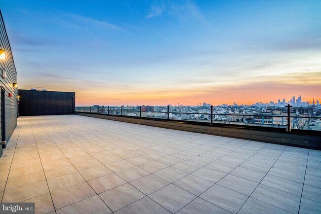 Building Photo - 2143 E Lehigh Ave