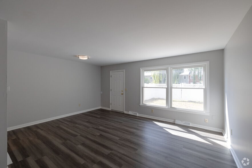 2BR, 1.5BA - 1341SF - Presidential Townhome Rentals