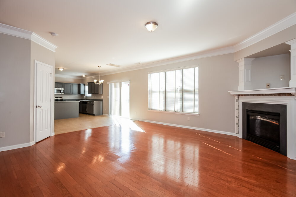 Building Photo - 7913 Bushy Creek Dr