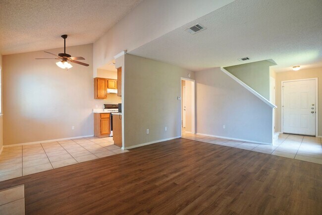 Building Photo - 7602 Woodstone Cove