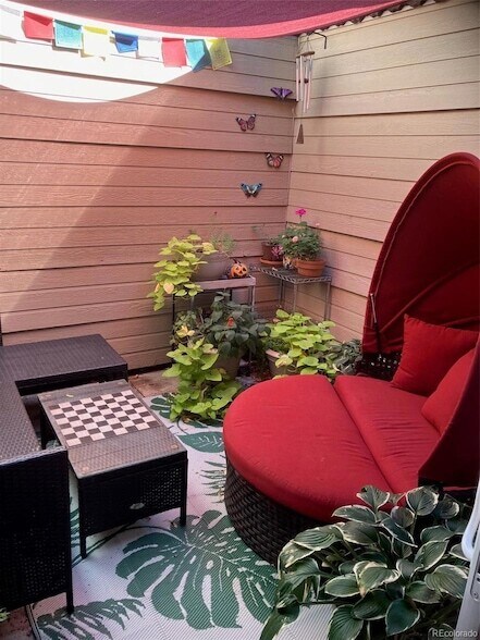 Building Photo - 9260 W Utah Ave