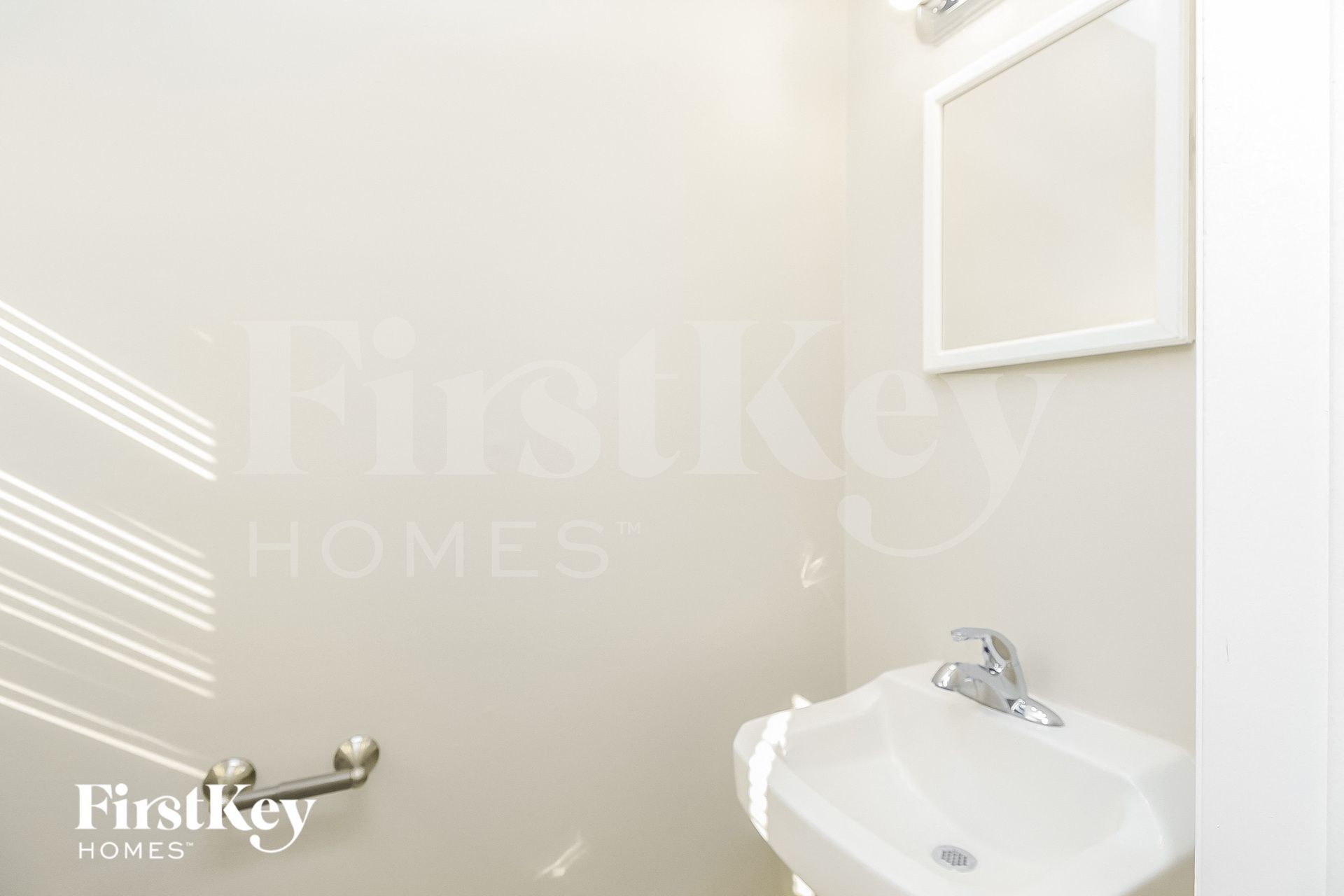 Building Photo - 7310 Flint Dr