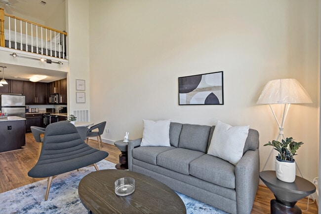 Building Photo - 1800 Diagonal Rd