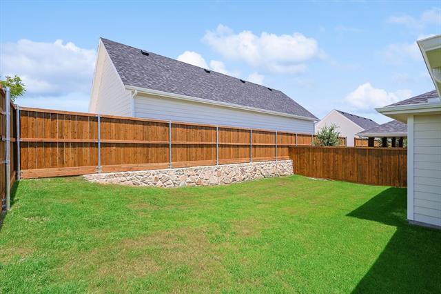 Building Photo - 518 Woodside Trl
