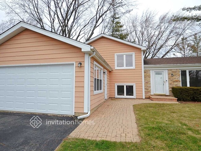 Building Photo - 940 Sandlewood Ct