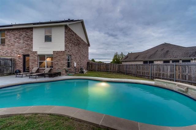 Building Photo - 101 Hollow Tree Dr