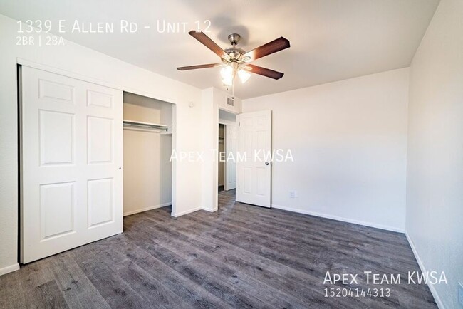 Building Photo - $995 2BR/2BA Available Early 2025! Newly r...