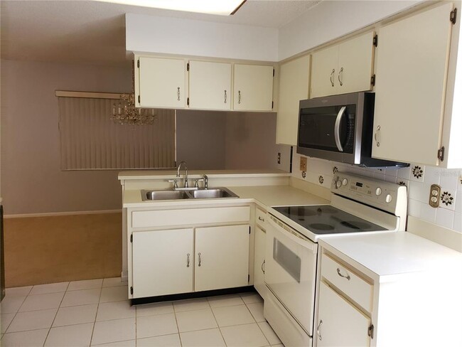 Building Photo - 2020 Rudder Dr