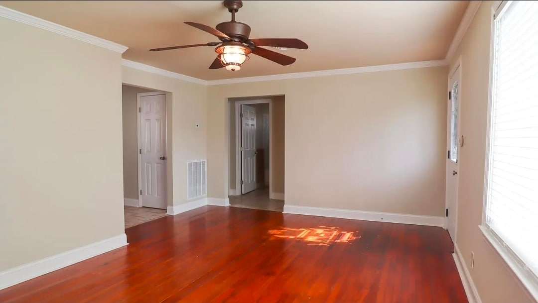 Building Photo - 1352 King Mill Pike