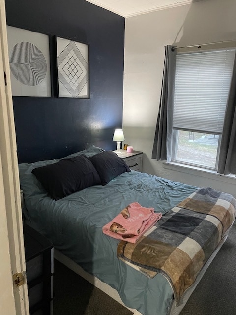 Bedrom - 4 Hickory St