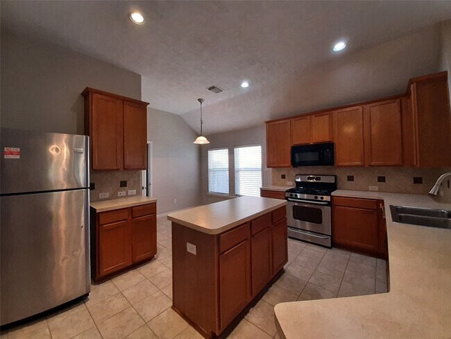 Building Photo - 14018 Seagler Springs Ln