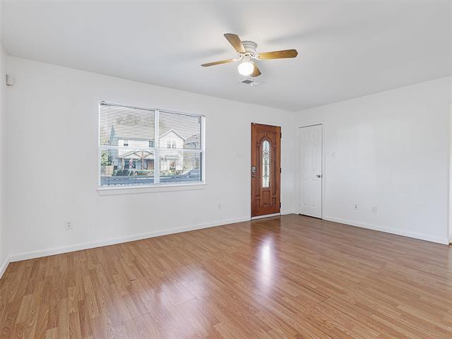 Building Photo - 3960 Lively Ln