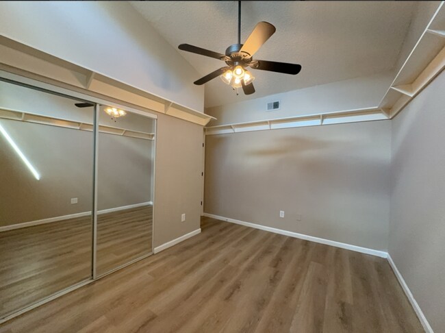 Building Photo - 6388 93rd Terrace N