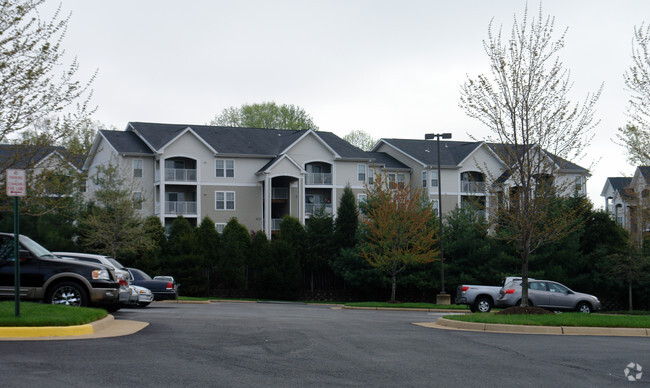 Building Photo - The Fields at Merrifield