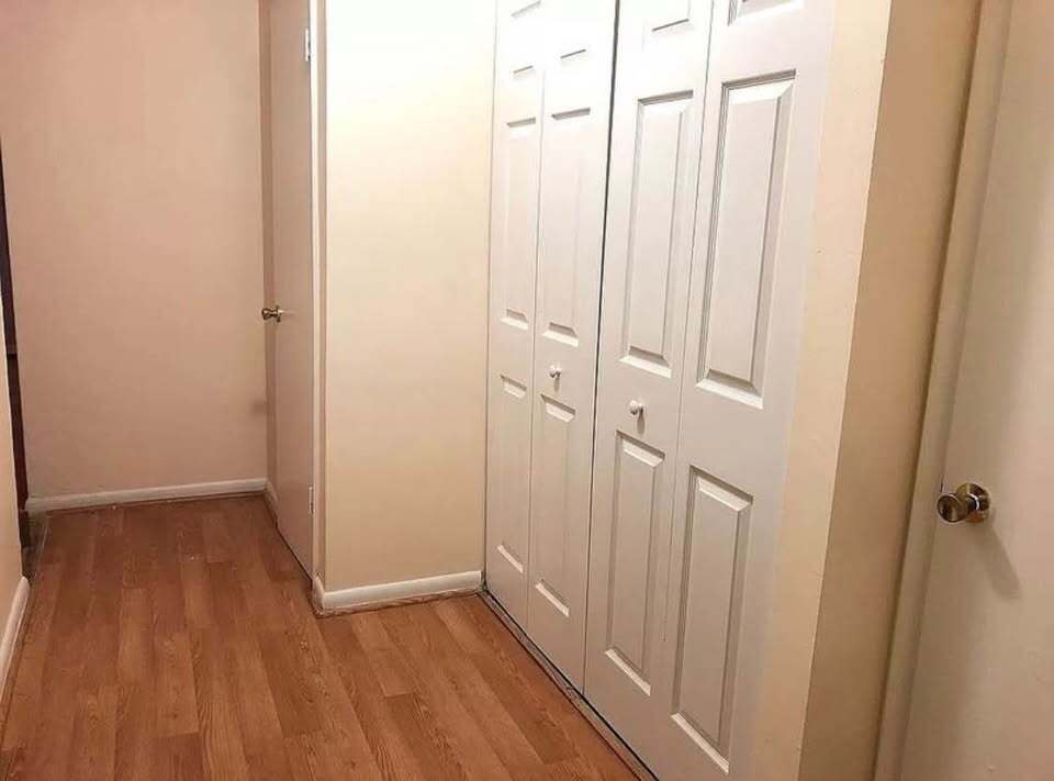 Building Photo - 1927 Fort Monroe Ct