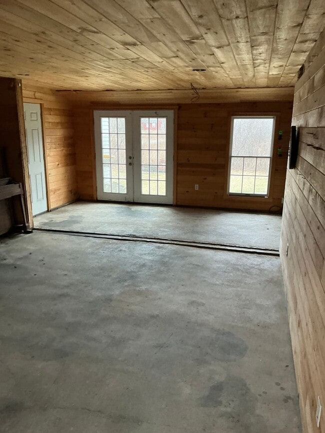 Building Photo - 165 Wiscasset Rd