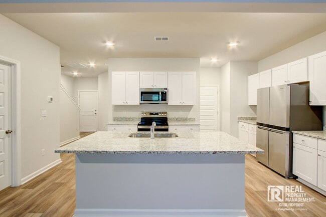 Building Photo - 169 Fern Brg Dr