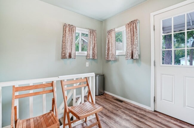 Building Photo - N3219 Cherry Rd