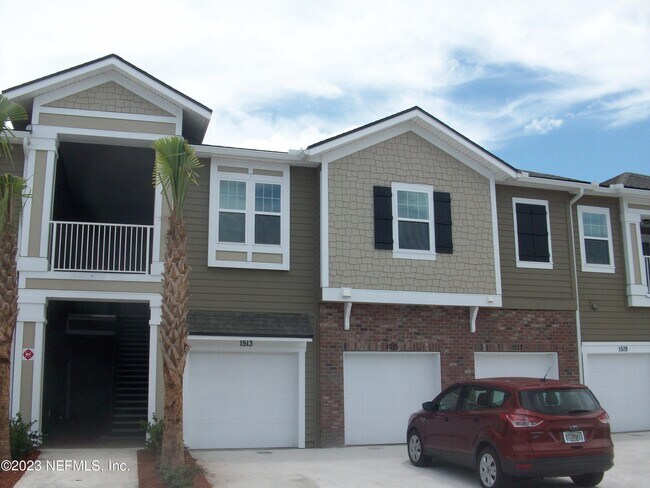 Primary Photo - 1515 Golden Lake Loop