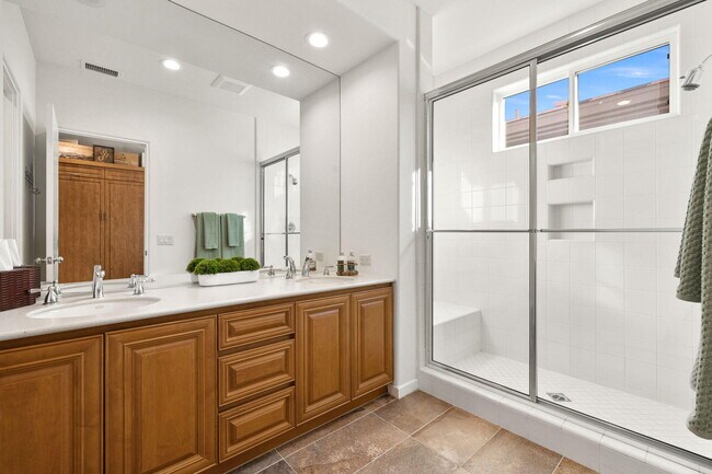Building Photo - 410 Gold Canyon Dr