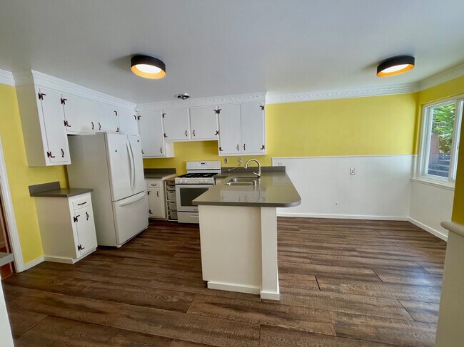 Eat in kitchen - 5940 La Salle Ave