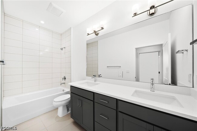 Building Photo - 13044 Georges Cay Pl